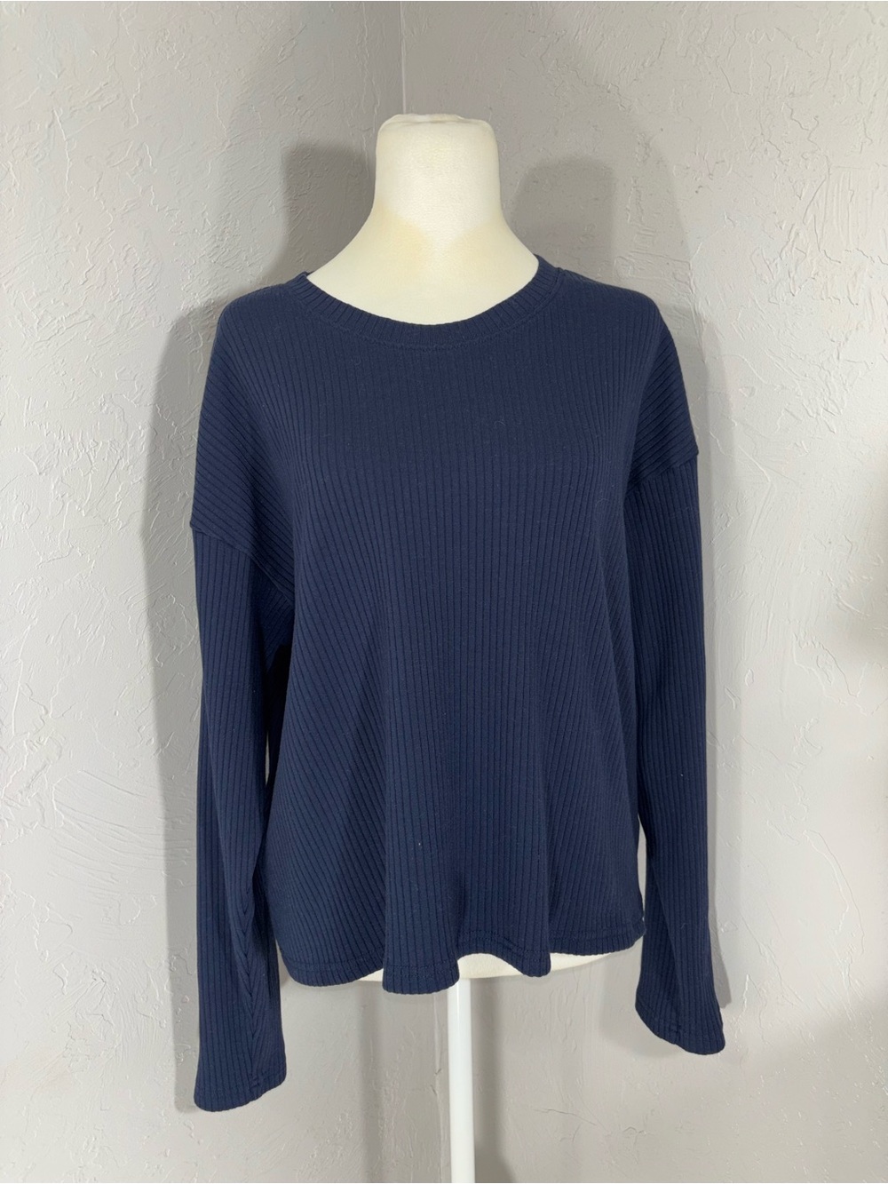 Classic Navy Ribbed Crewneck Pullover